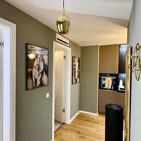 In G104 Apartmán *