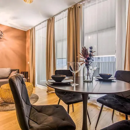 Apartment In G104 Bratislava