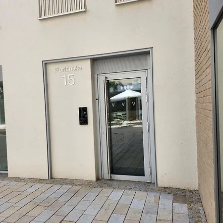 Apartment In G104